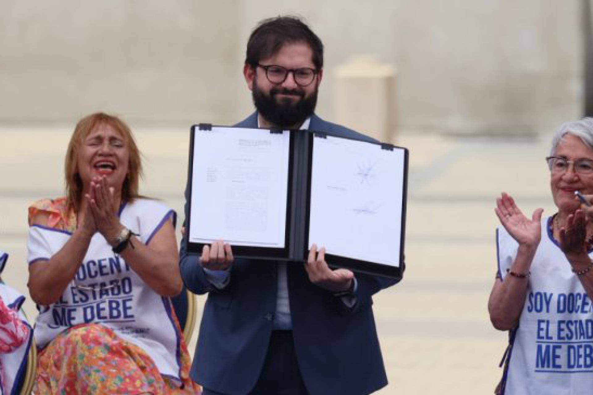 Seremi de Educación el Profesor César riquelme resalta justicia y universalidad del nuevo proyecto de ley que saldaría Deuda Historia de los Profesores.