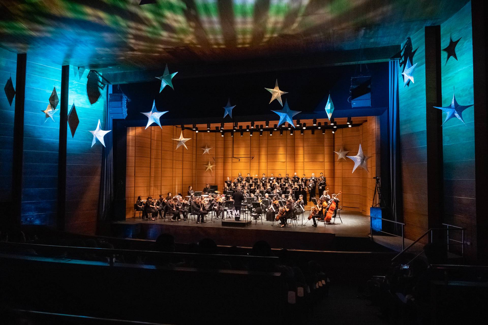 TRM presenta el tradicional concierto de Navidad de la Orquesta Clásica del Maule