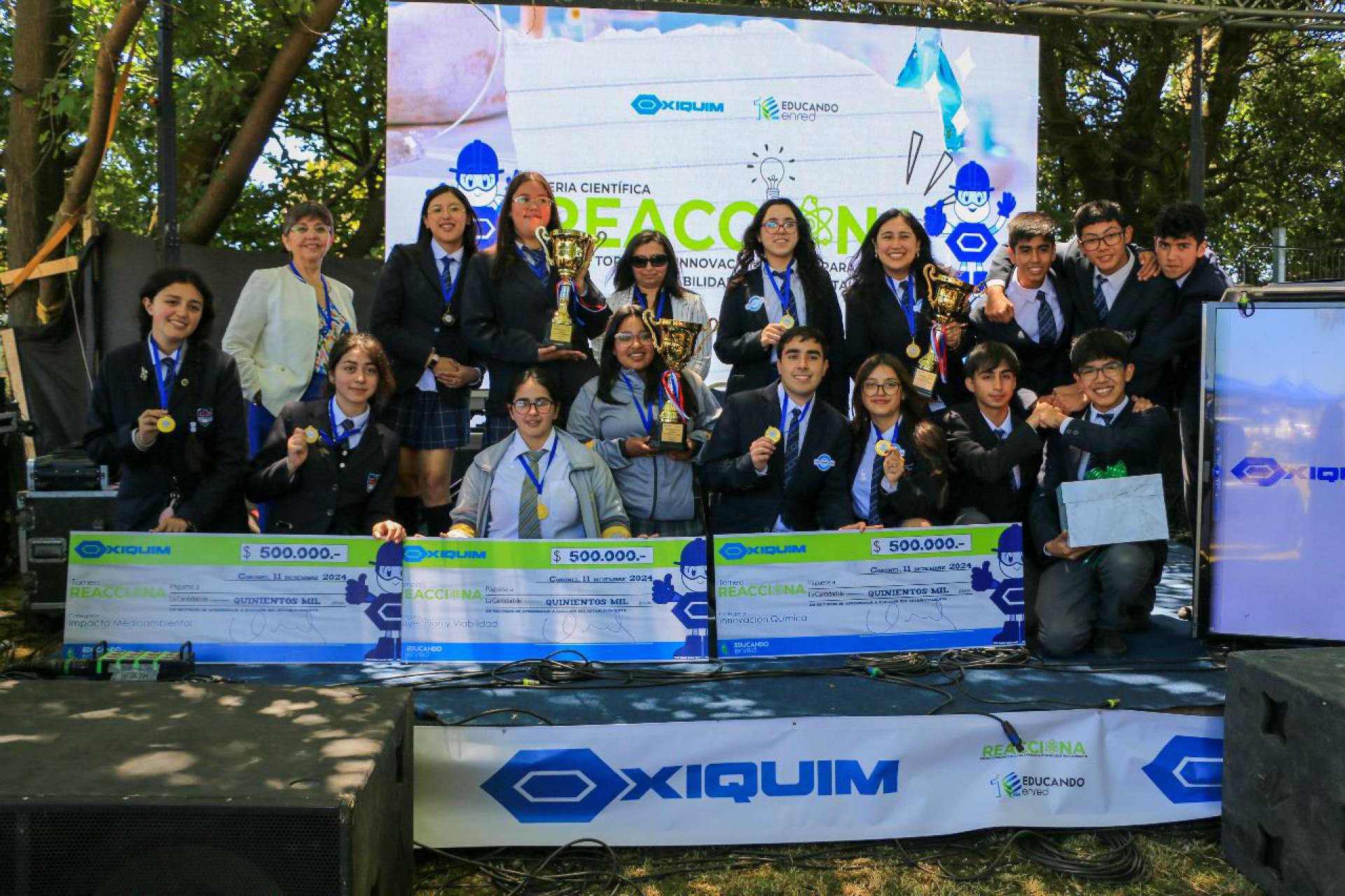 Oxiquim cierra con éxito “Reacciona”, un innovador proyecto educativo que promueve la sostenibilidad entre jóvenes de Coronel