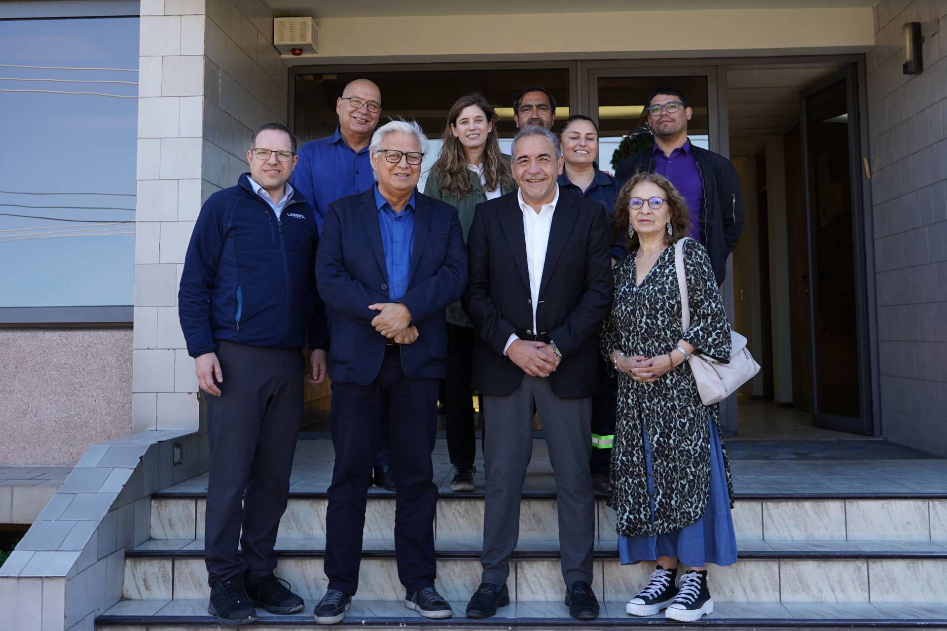 Tras visita a Landes, senadores Espinoza y Saavedra critican excesiva premura en discusión de Ley de Fraccionamiento Pesquero