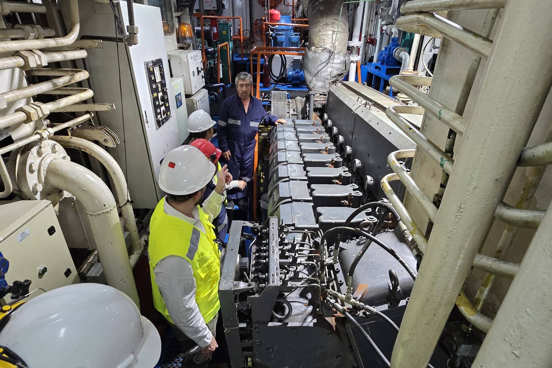 En 2024 Camanchaca reduce consumo total de energía y recertifica en eficiencia energética a todas sus Divisiones en Chile