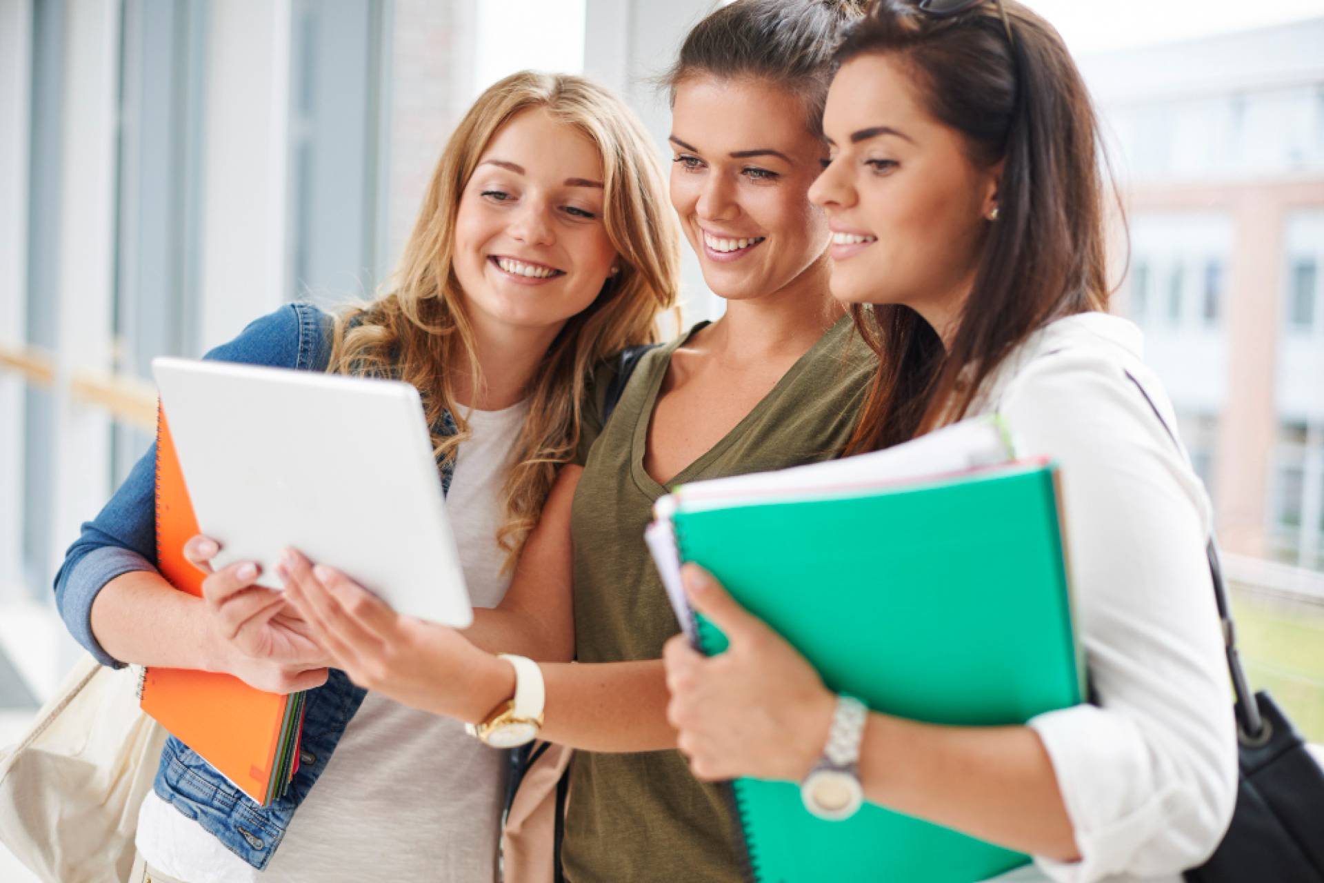 Aprende inglés en 2025 y prepárate para un mundo laboral con mejores oportunidades