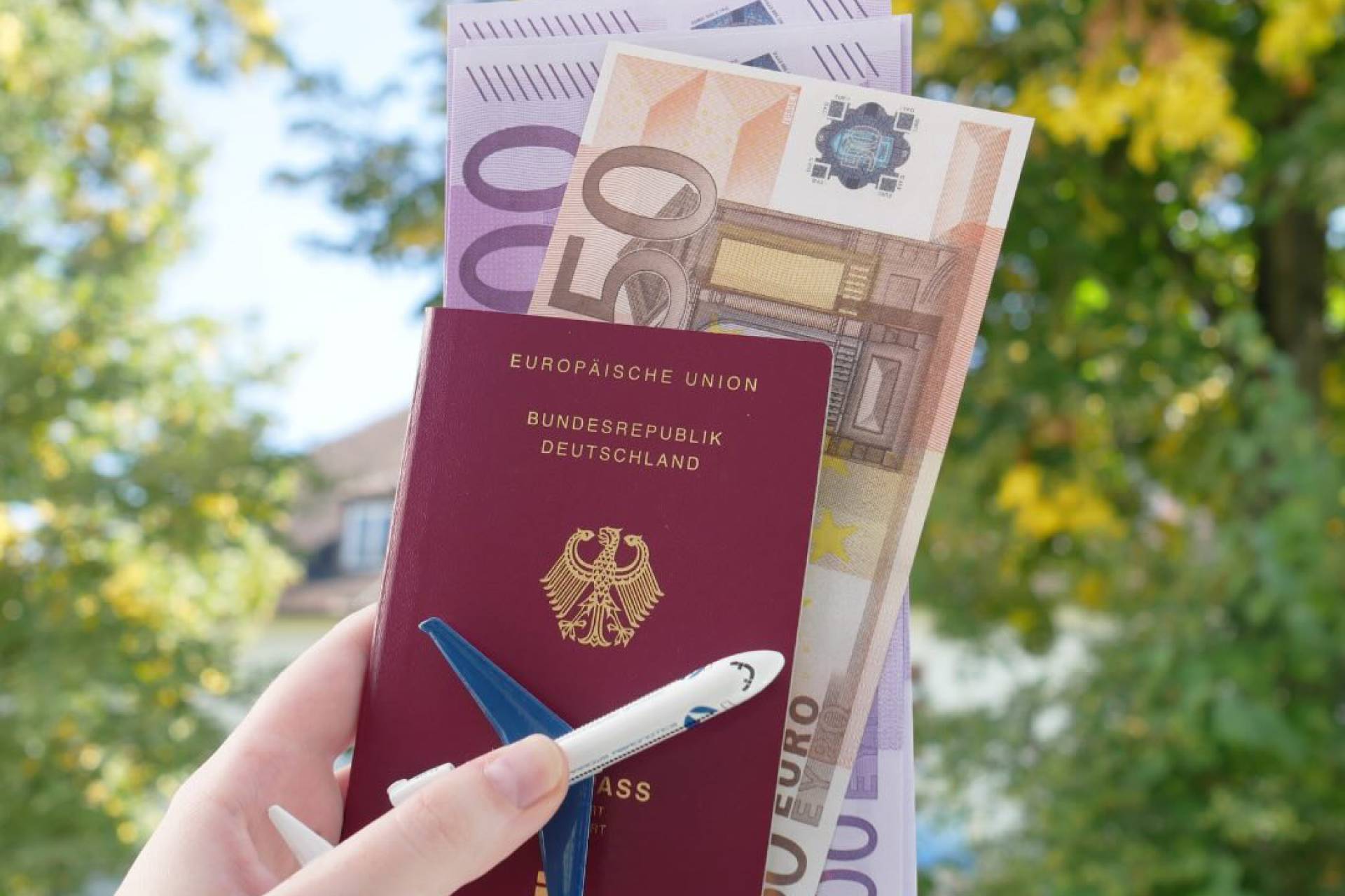Golden Visa de España termina en menos de un mes: Cómo acceder a la última oportunidad para postular