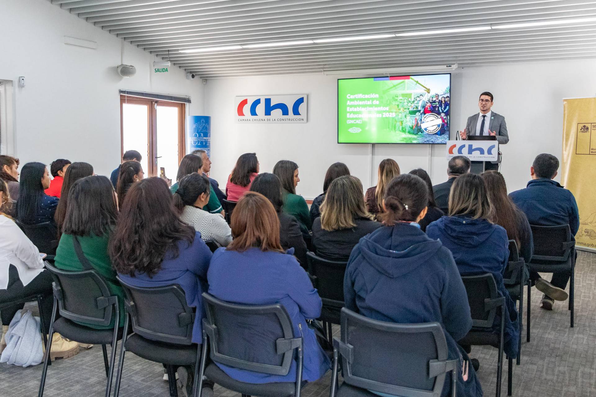 94 establecimientos de Ñuble alcanzan certificación ambiental del Ministerio del Medio Ambiente