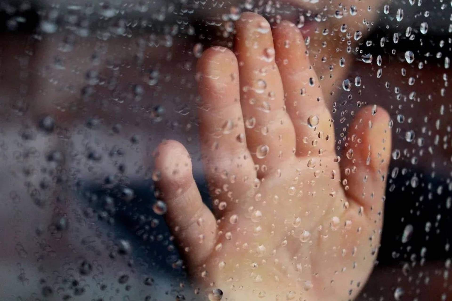 Neumonía en días fríos: Cómo detectarla a tiempo y prevenir complicaciones graves