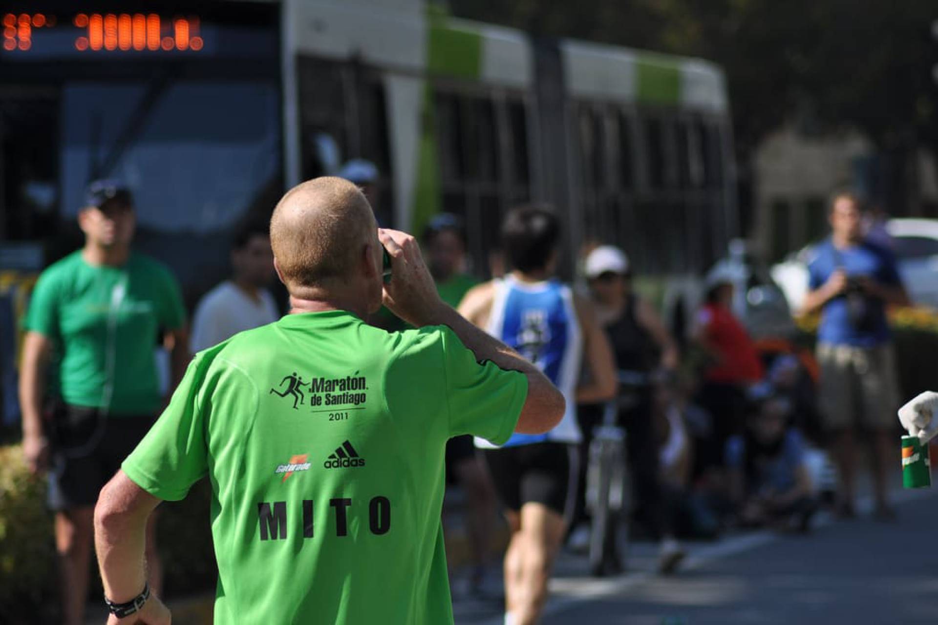 Maratón de Santiago: Firma electrónica agiliza proceso de inscripción para más de 30.000 participantes