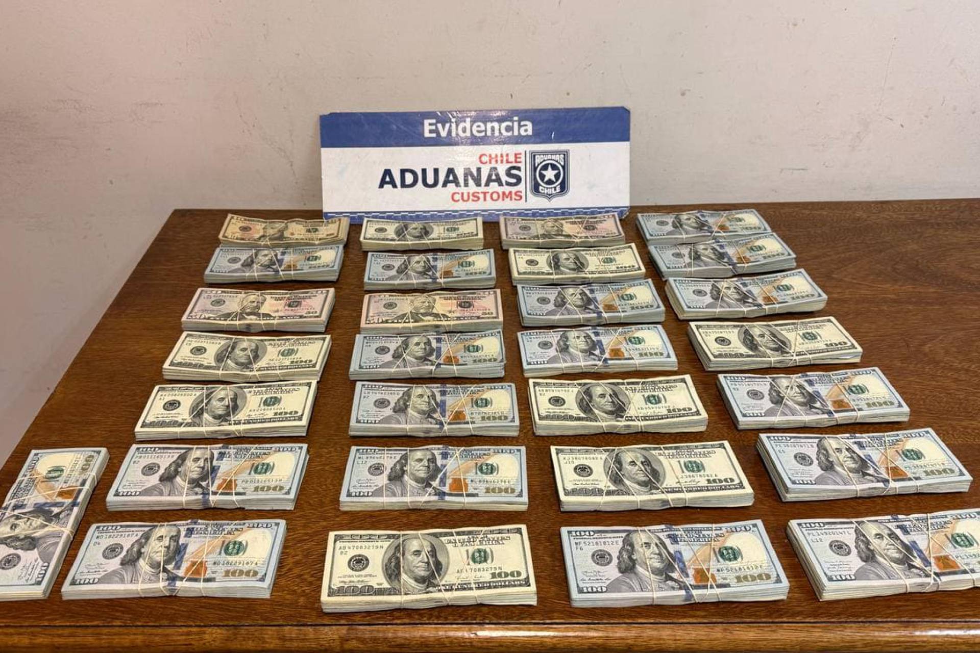 Contrabando de dinero en frontera: Aduanas incautó más de 4 millones de dólares el 2024