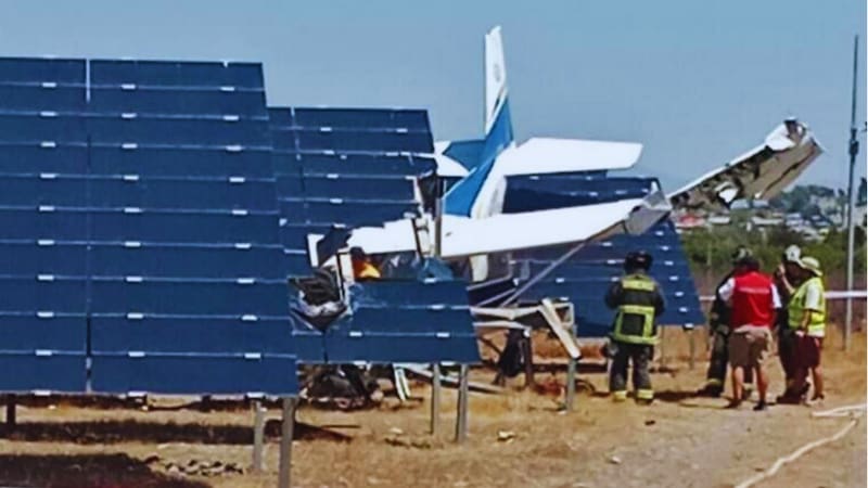 Avioneta se estrella en Quillota durante intento de despegue con cinco personas a bordo