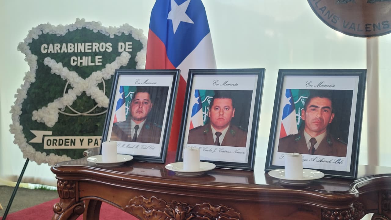 Ceremonia de Carabineros en Chillán rinde homenaje a los Héroes de Arauco en su segundo aniversario
