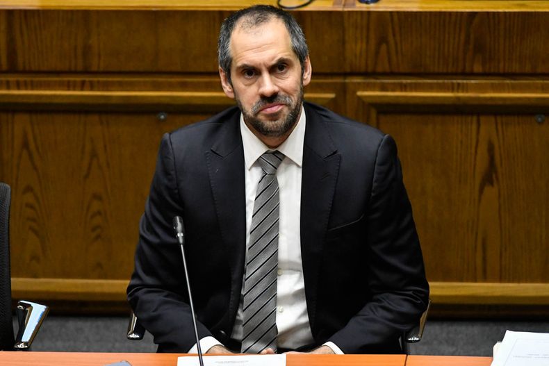 El Senado toma una decisión crucial y rechaza la acusación constitucional contra Nicolás Grau