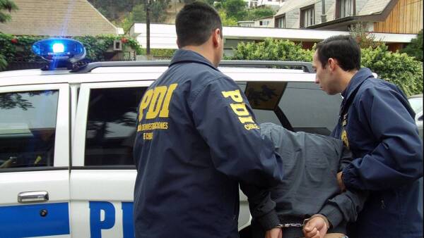 Brigada de Homicidios de la PDI captura a menores involucrados en violento asesinato en San Carlos